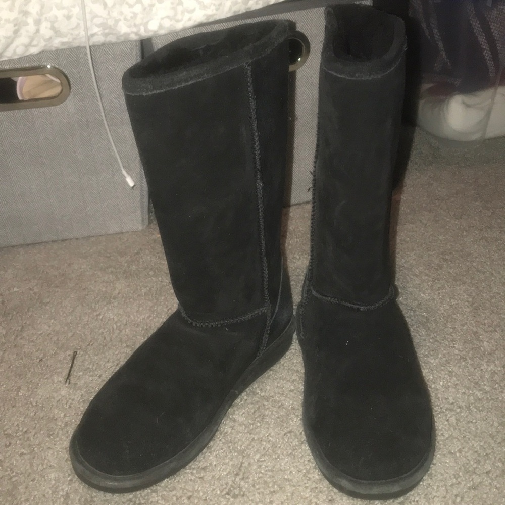 Bear paw fur boots